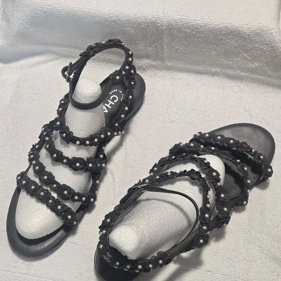 Chanel Black Strappy Floral Sandals - Picture 2 of 5